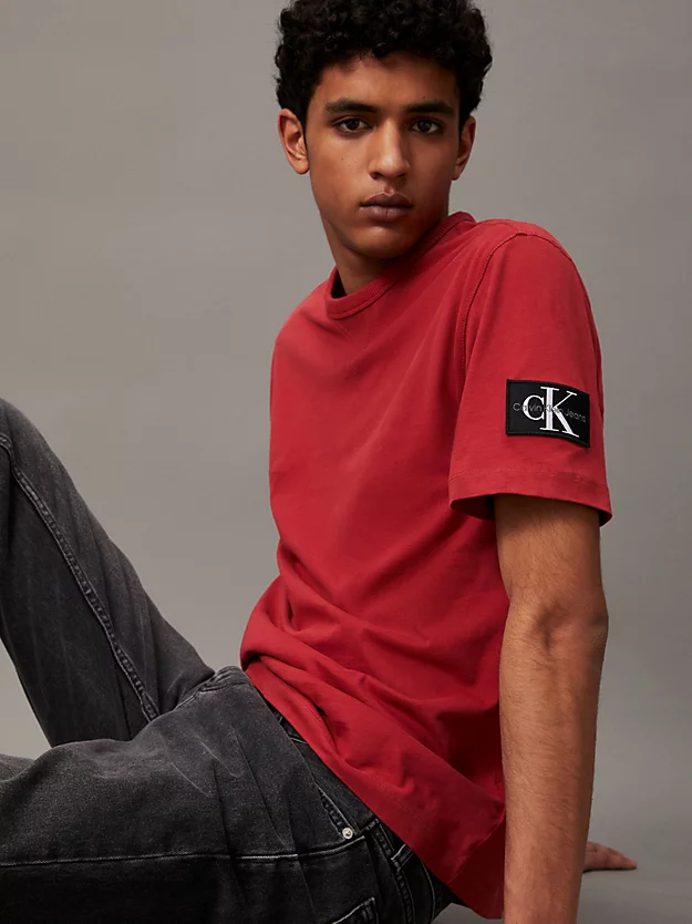 Camiseta de algodão com brasão