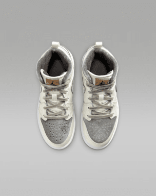 Jordan 1 Mid SE Younger Kids' Shoes