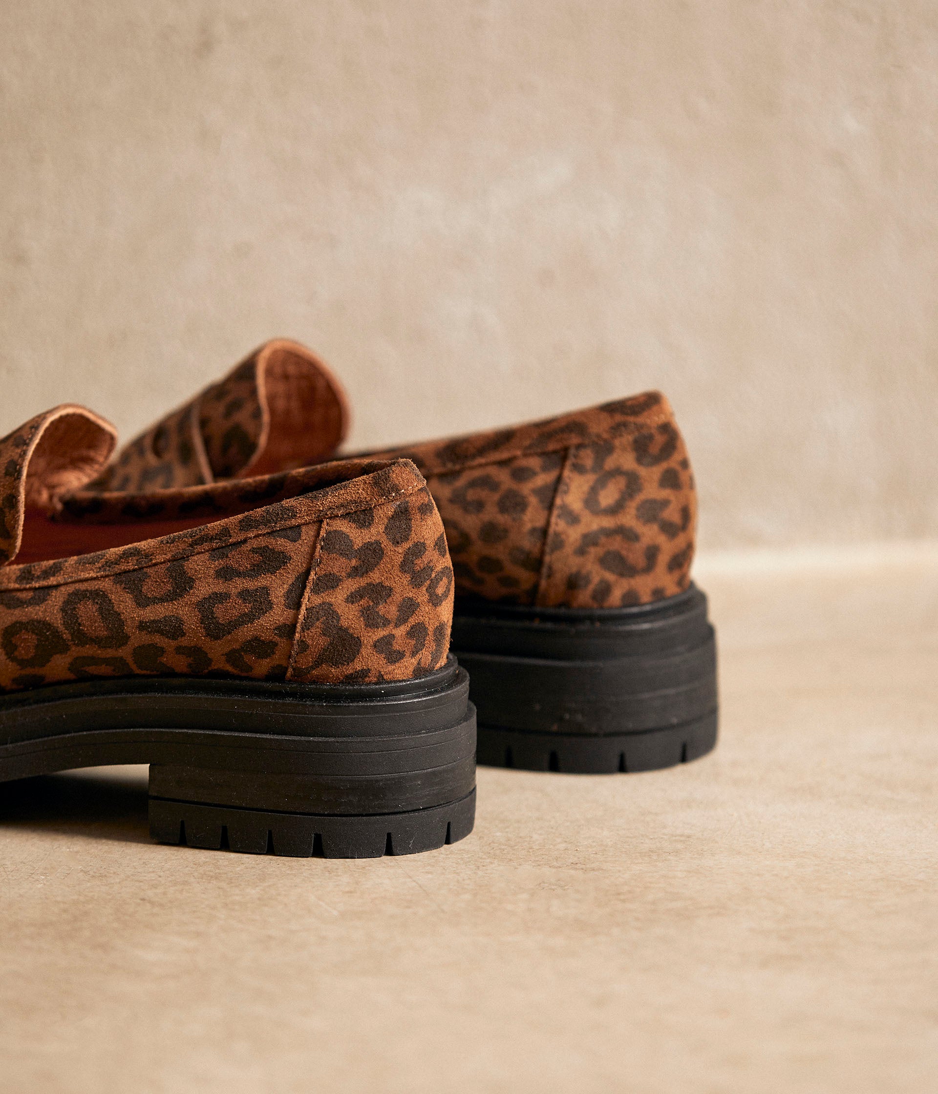 Mocassins crantés léopard Angelika
