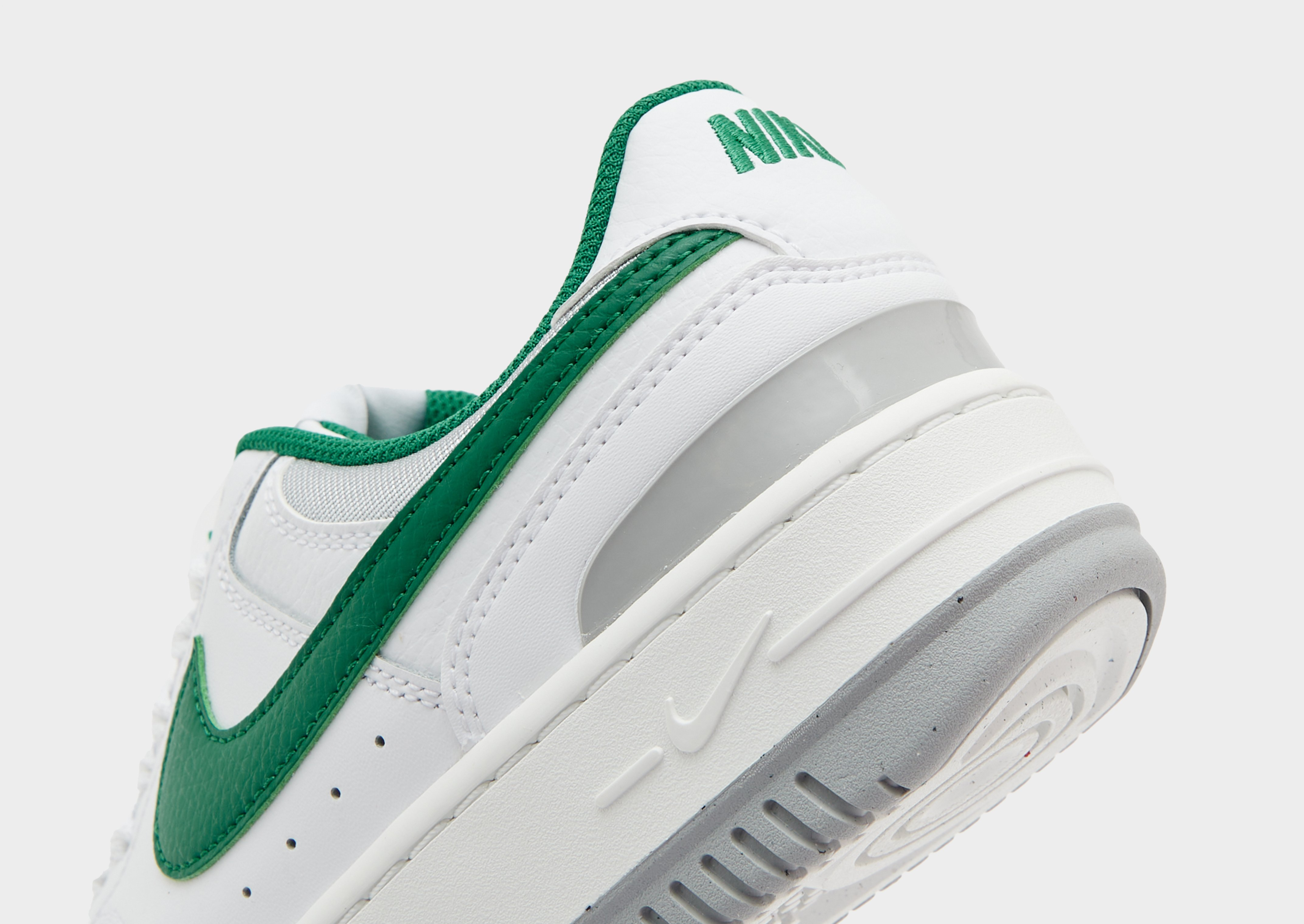 Nike Gamma Force Femme