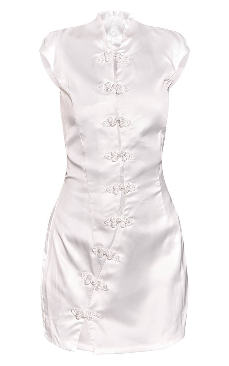 Blanc Robe Courte En Satin Sans Col À Manches Courtes Avec Détails De Finition