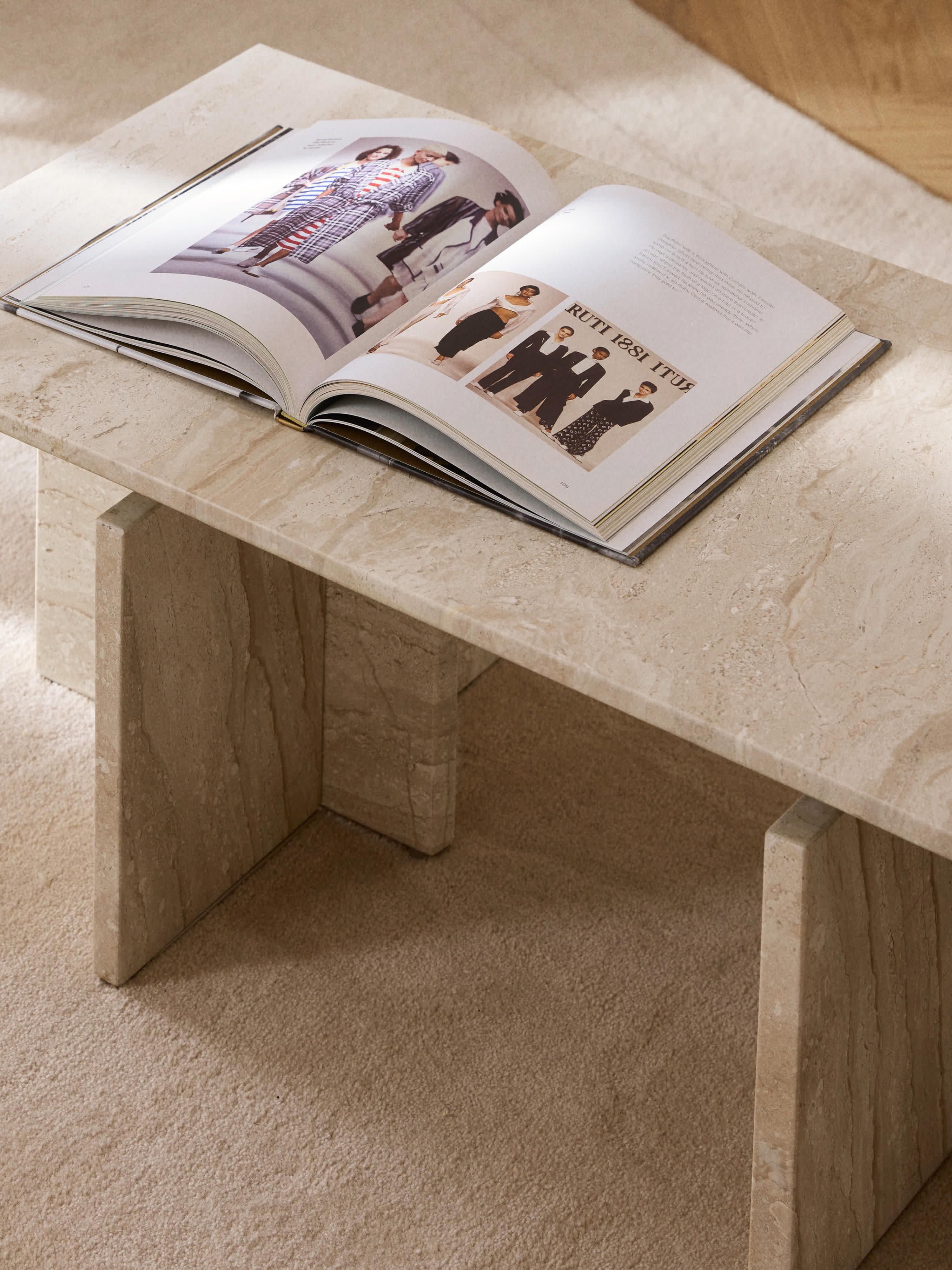 Salontafel Marisa van travertijn