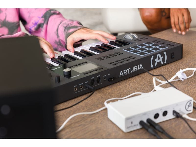 Arturia Keyboard Controller KeyLab 49 mk3 Schwarz Controller-Keyboard mit 49 anschlagdynamischen Tasten und Software Bundle
