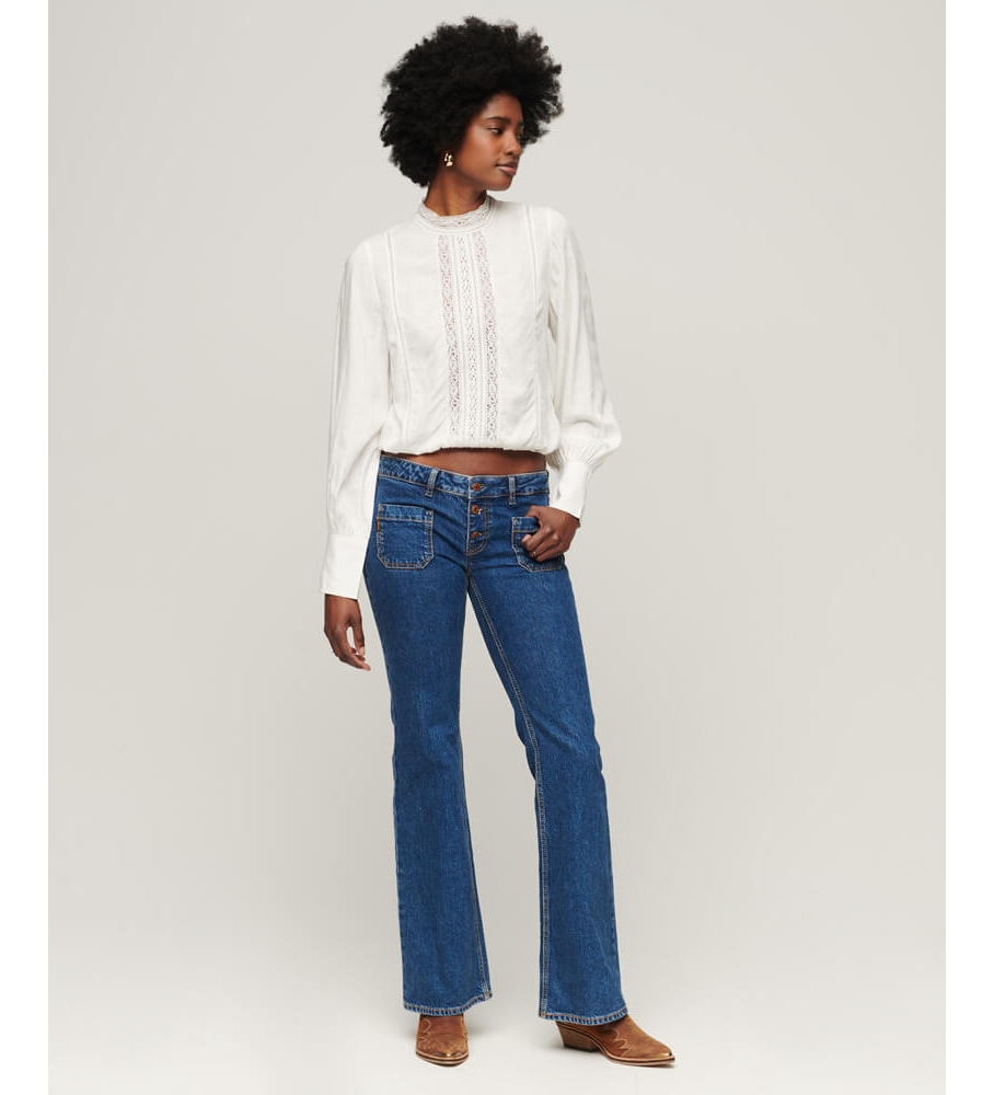 Blusa Superdry Studios em renda branca