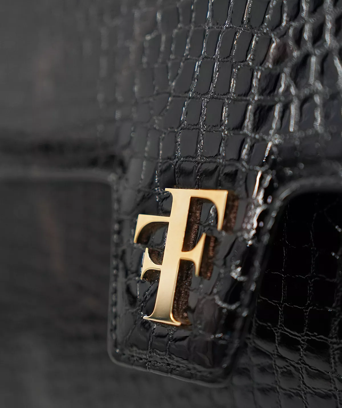 LE SAC FF23 CUIR FAÇON CROCO BRUN
