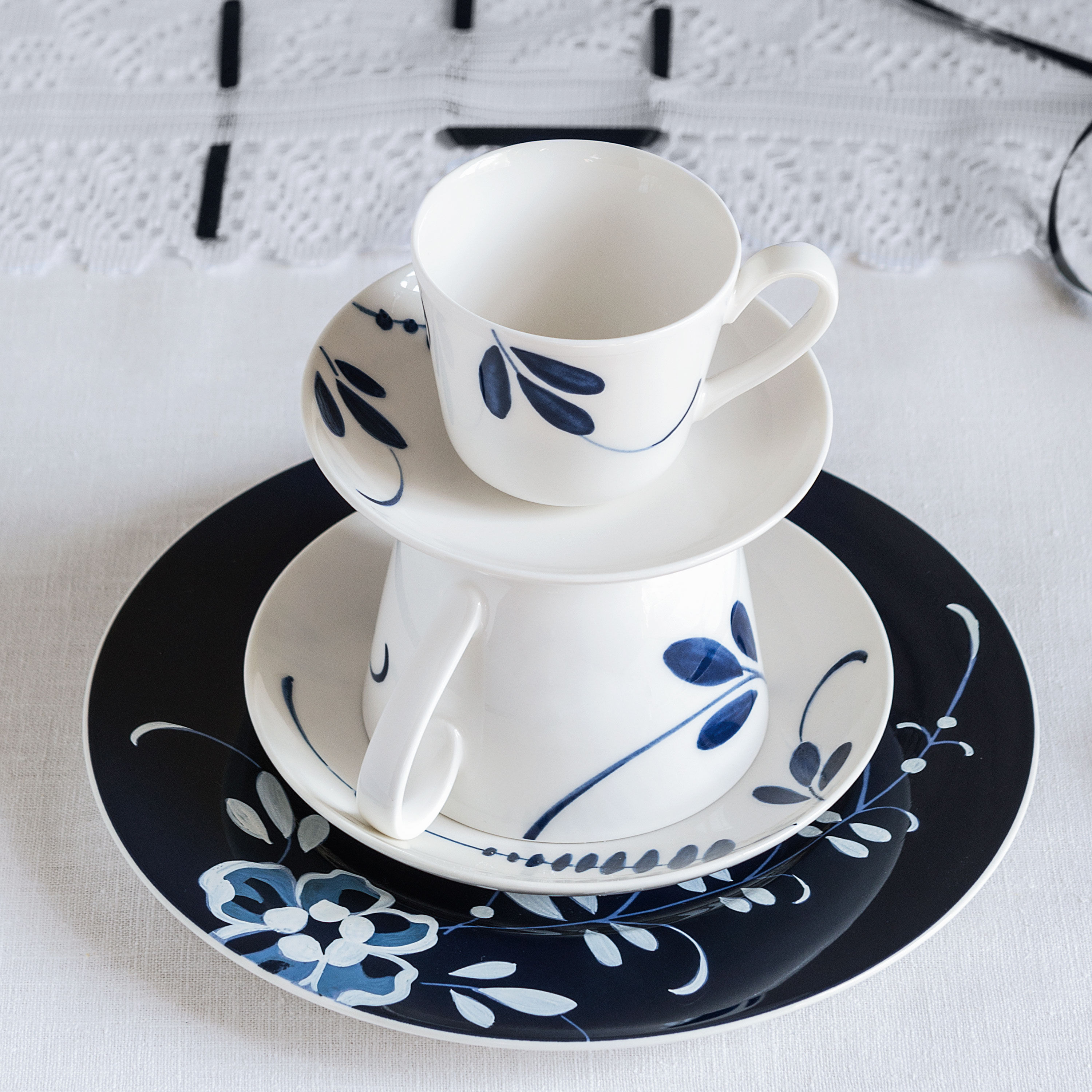 Vieux Luxembourg Coffee cup White, 6.1 oz, Premium Porcelain
