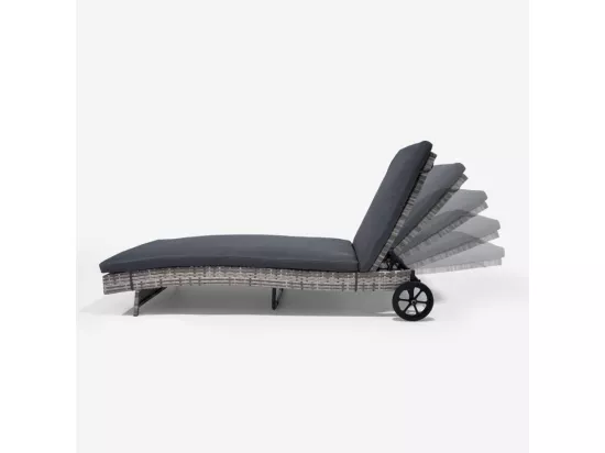 Chaise longue de jardin inclinable en rotin avec roues Cala Rossa