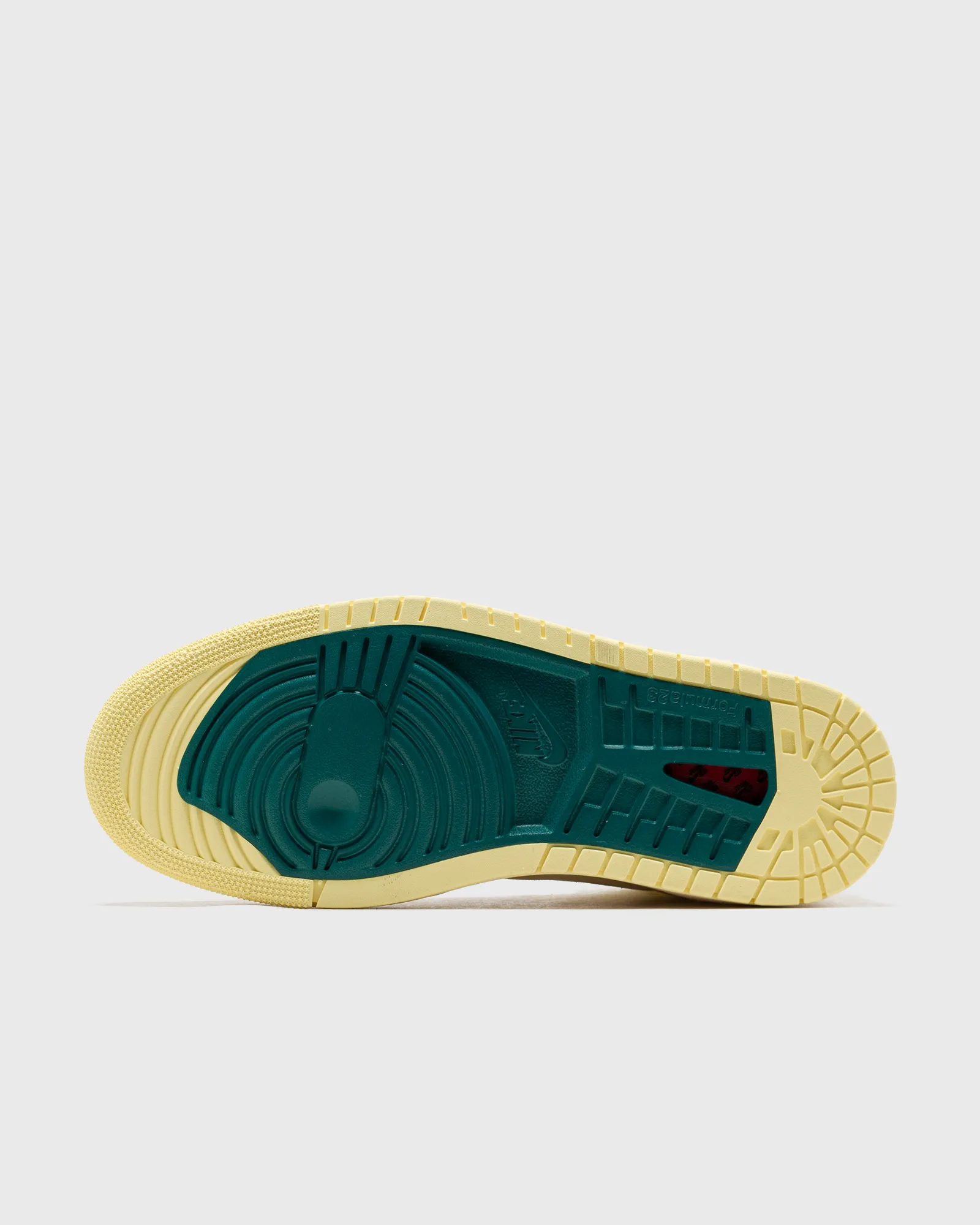 Jordan WMNS AIR JORDAN 1 ZOOM AIR CMFT 2 'Citron Tint'
