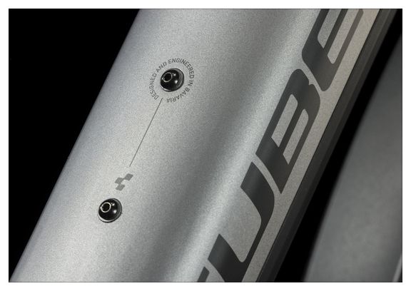 VTC Électrique Cube Nuride Hybrid Performance 625 Allroad Shimano Alivio 9V 625 Wh 29'' Gris