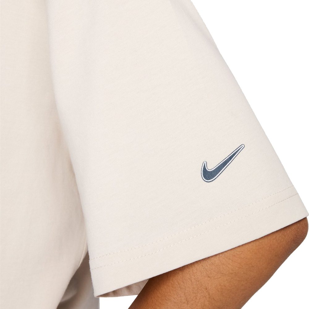Nike Sportswear T-Shirt Damen light orewood brown