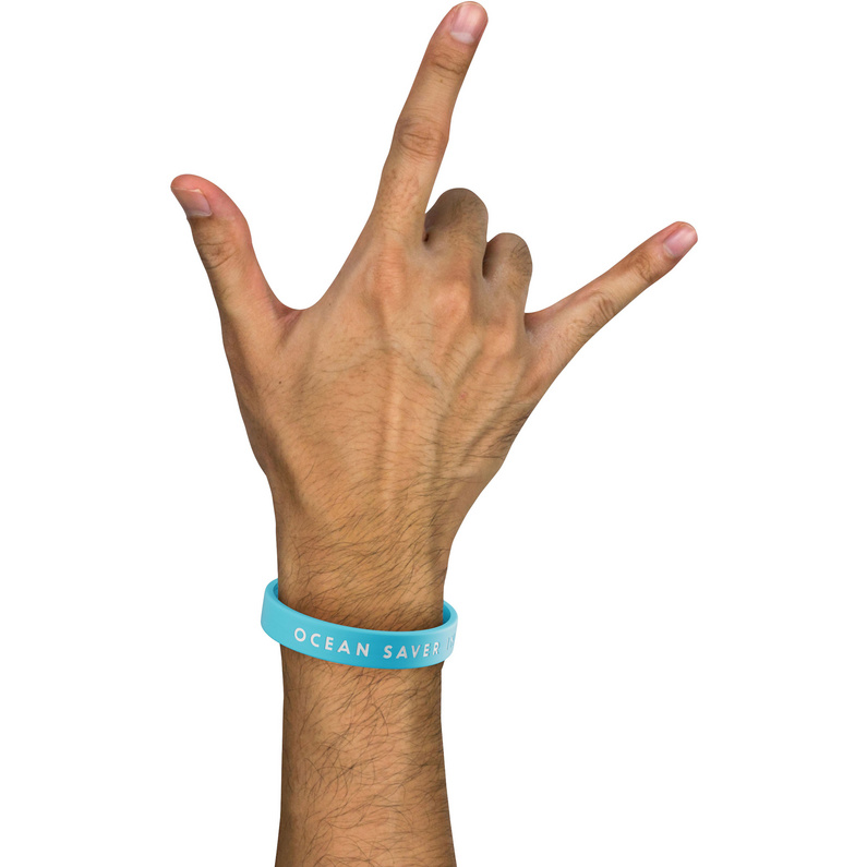 Helping Band Ocean Saver in Action Armband