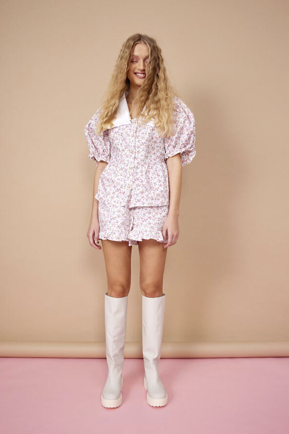 HUNKØN Cecilia Shorts White floral