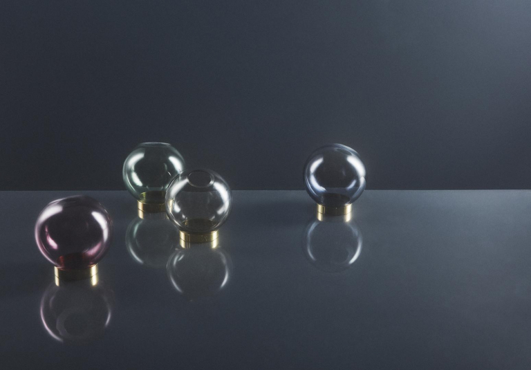 AYTM Globe vaas 17 amber/goud