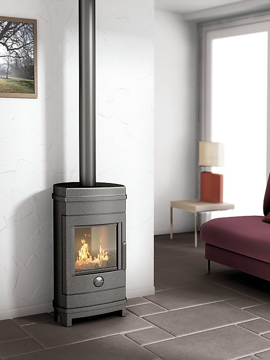 Poêle à bois en fonte Invicta Balami 7kW 85m²