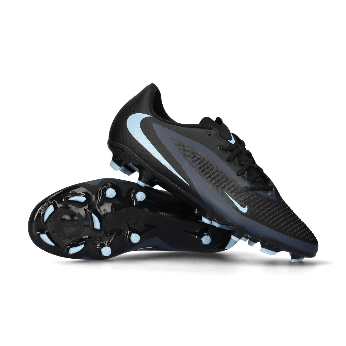 Chuteira Nike Phantom 6 Low Academy FG/MG