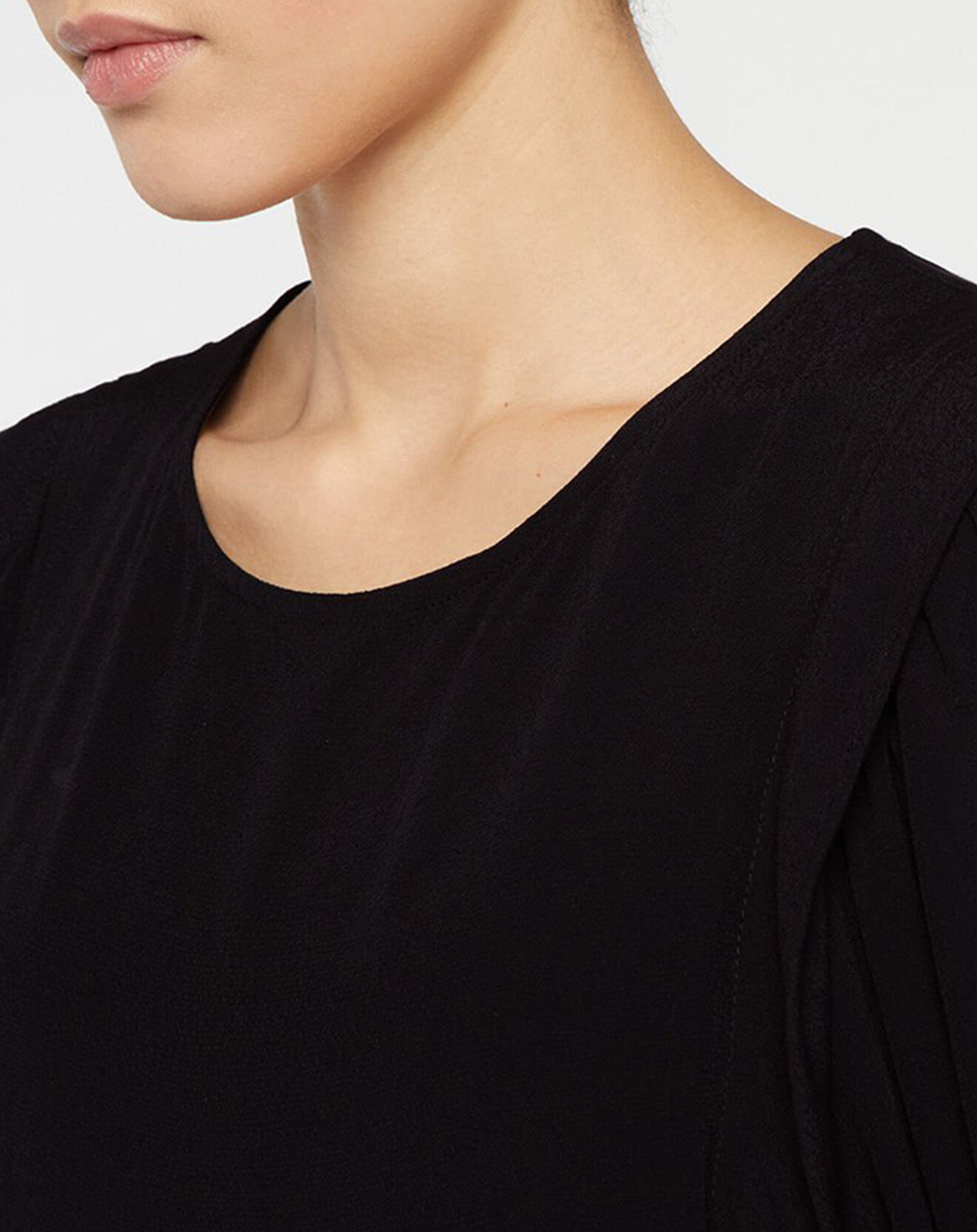 Galeries Lafayette Robe Magnolia noire
