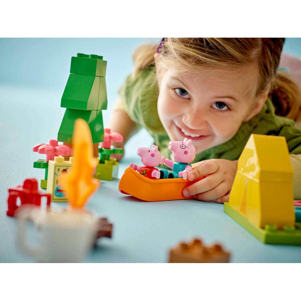 LEGO DUPLO Peppa Pig kampeertrip 10452