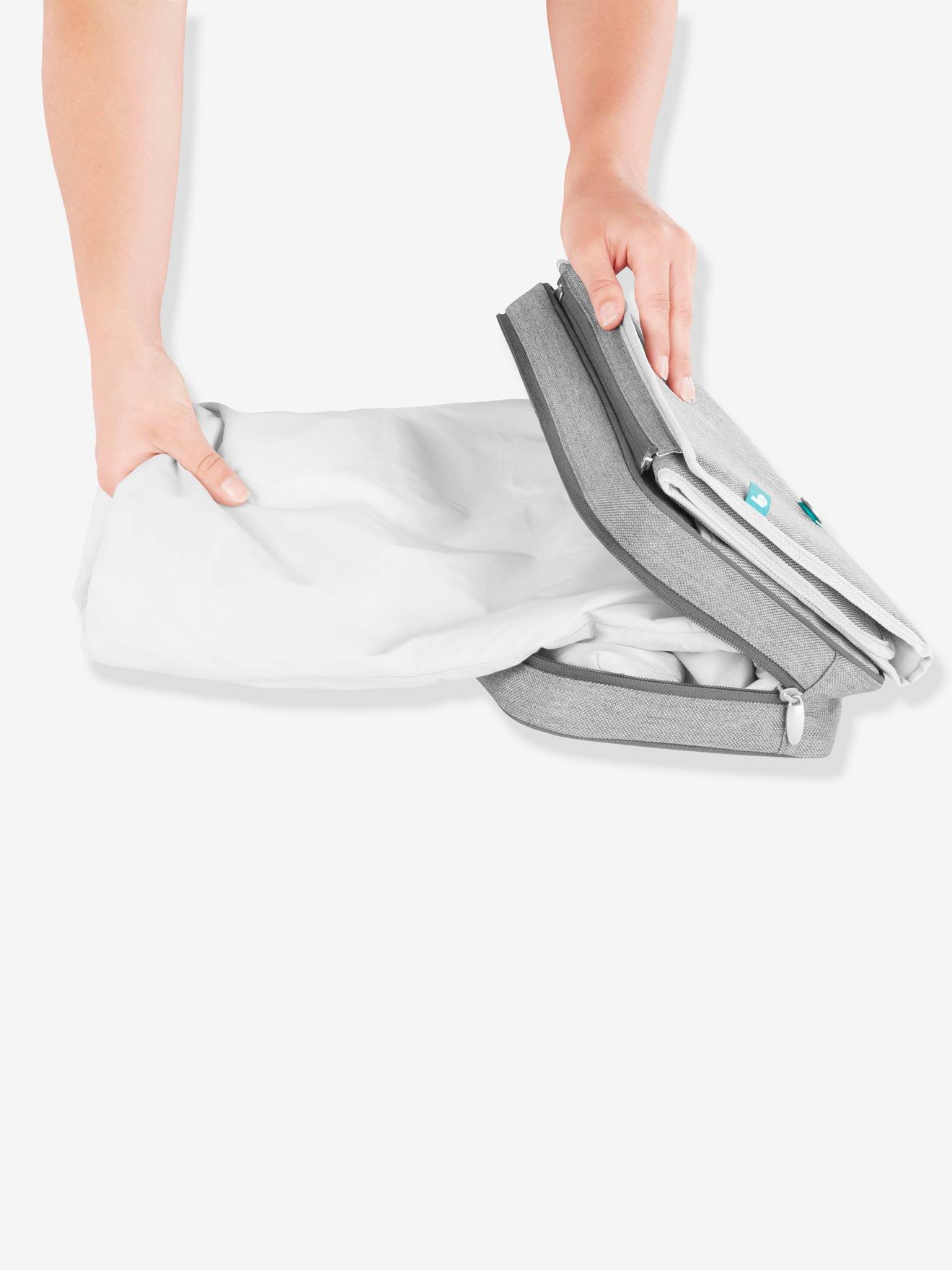 Trocador portátil BABYMOOV Nomadcare, branco claro liso