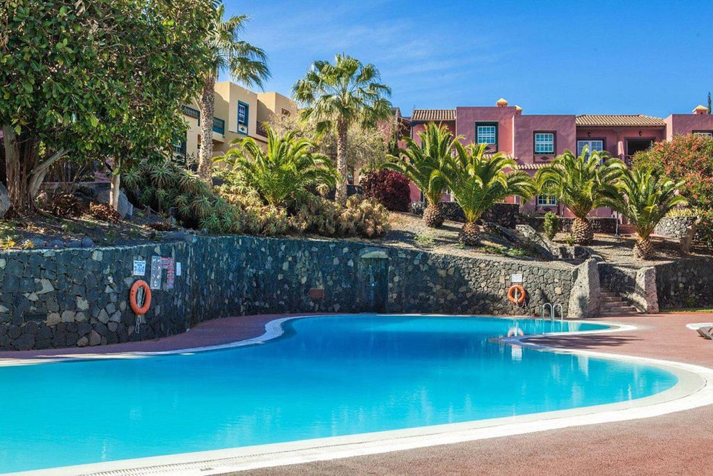 Oasis San Antonio Logies - Aparthotel