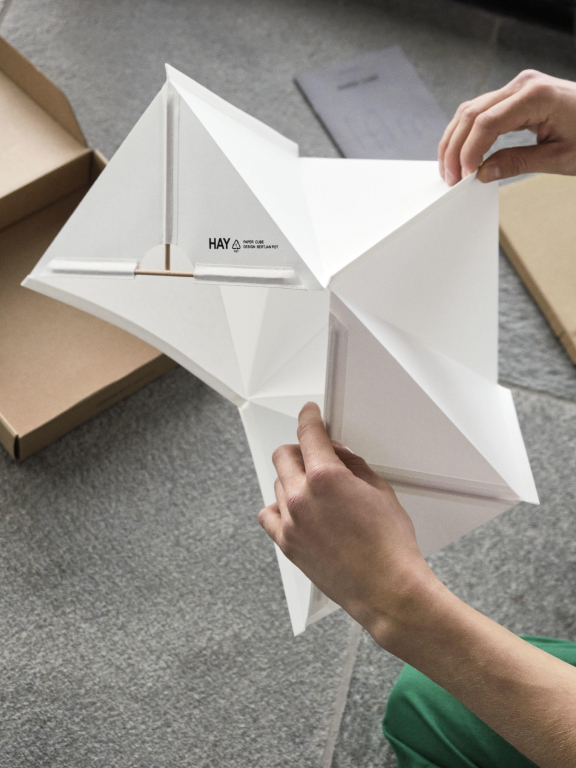 Hay Paper Cube tafellamp white