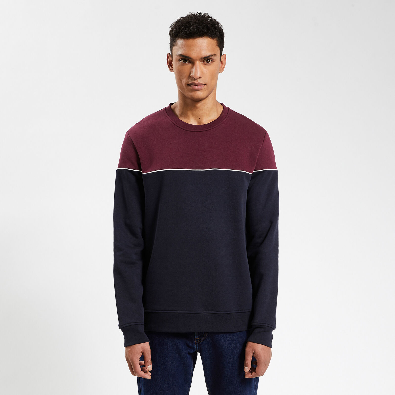 Sweat colorblock à col rond Bleu foncé