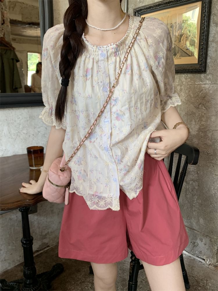 Beem - Blouse met pofmouwen en bloemenprint / Effen shorts met hoge taille