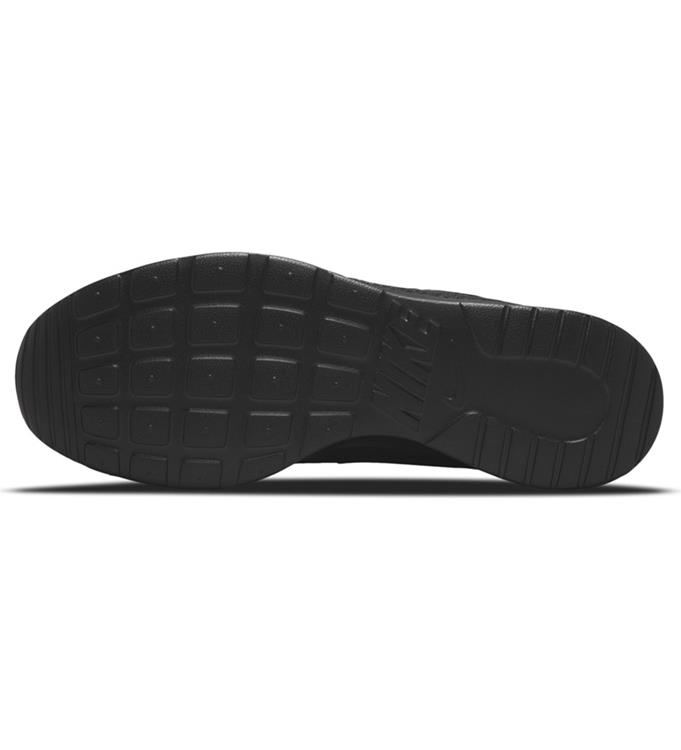 Nike Men Tanjun Sneakers