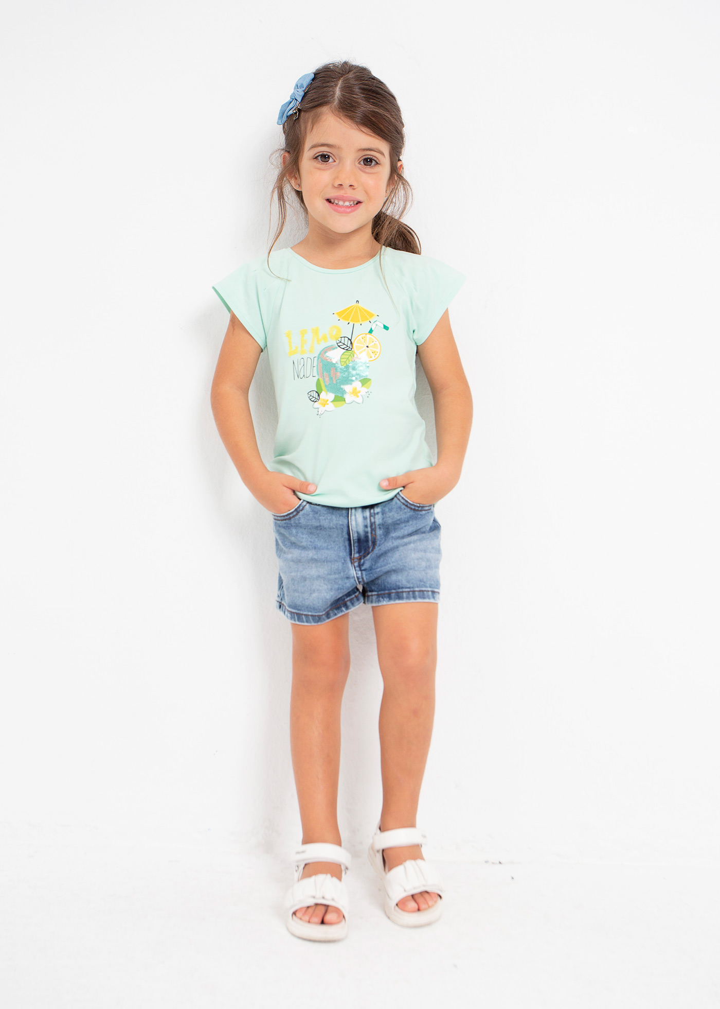 Camiseta de algodão de manga curta com estampa para meninas
