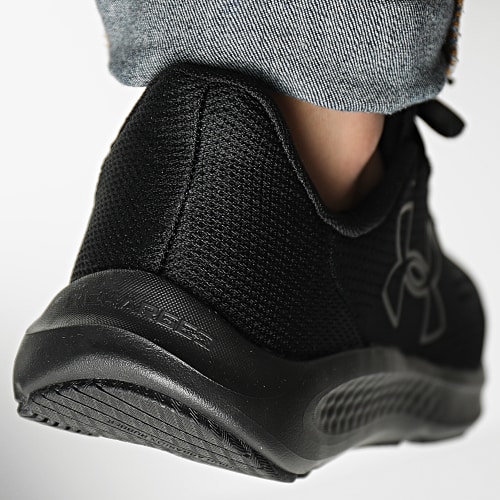 Baskets Charged Pursuit 3 BL 3026518 Black
