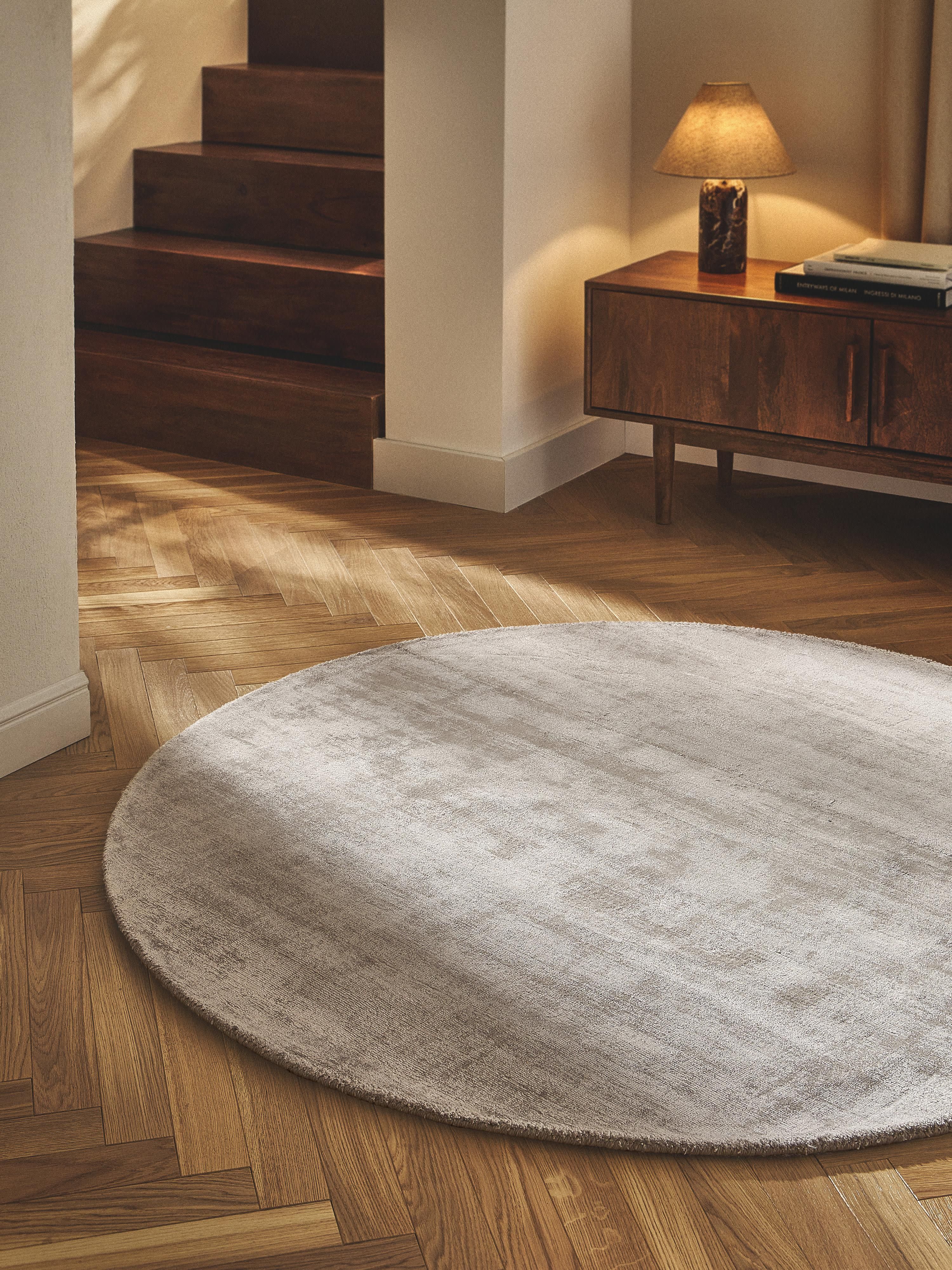 Rond handgeweven viscose vloerkleed Jane