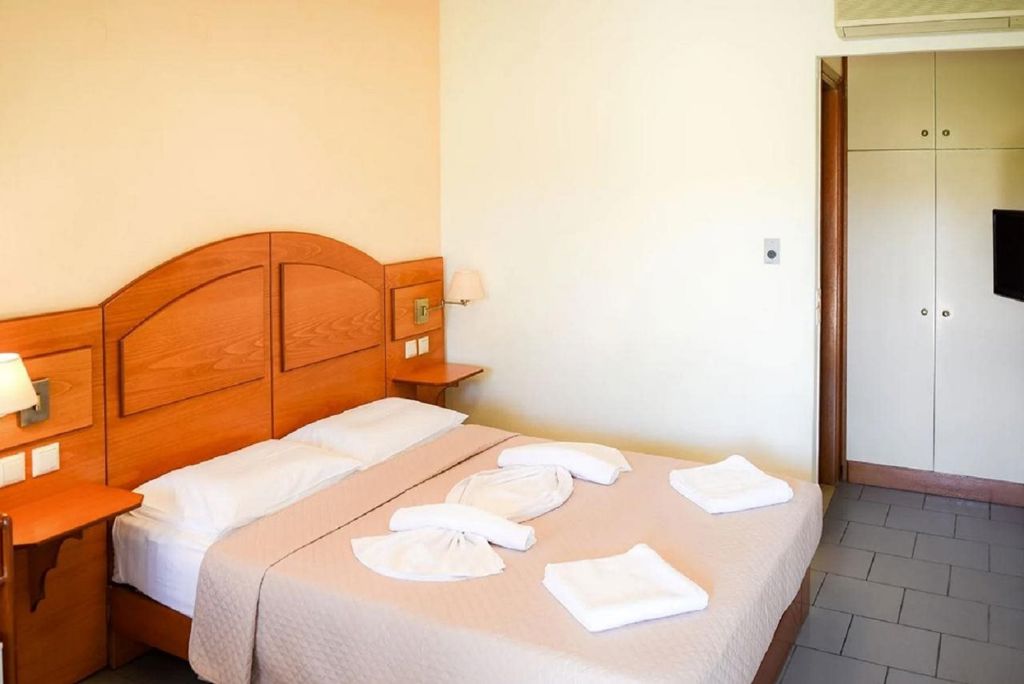 Athena Hotel Logies en ontbijt - Hotel