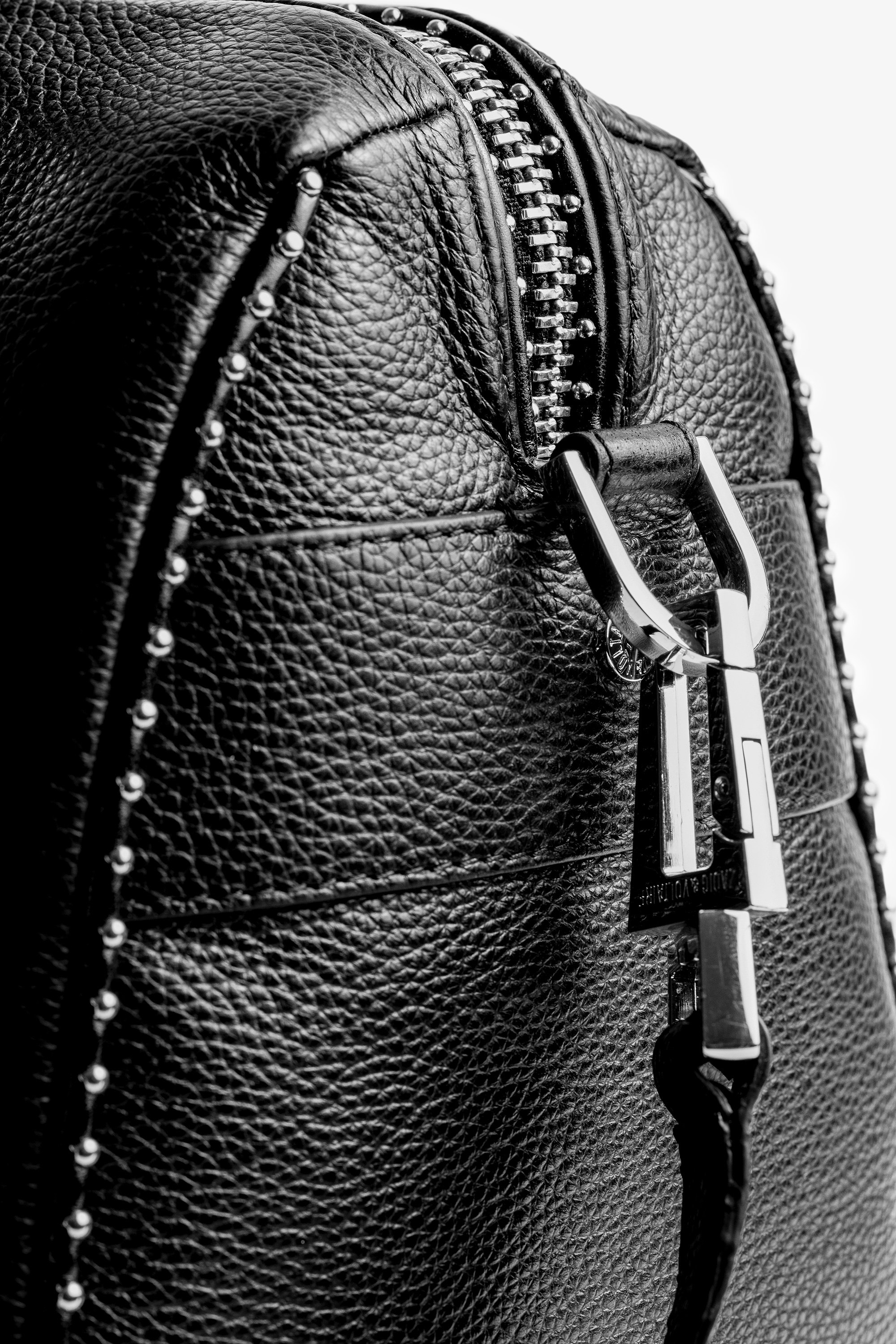 Sac Sunny Medium Studs