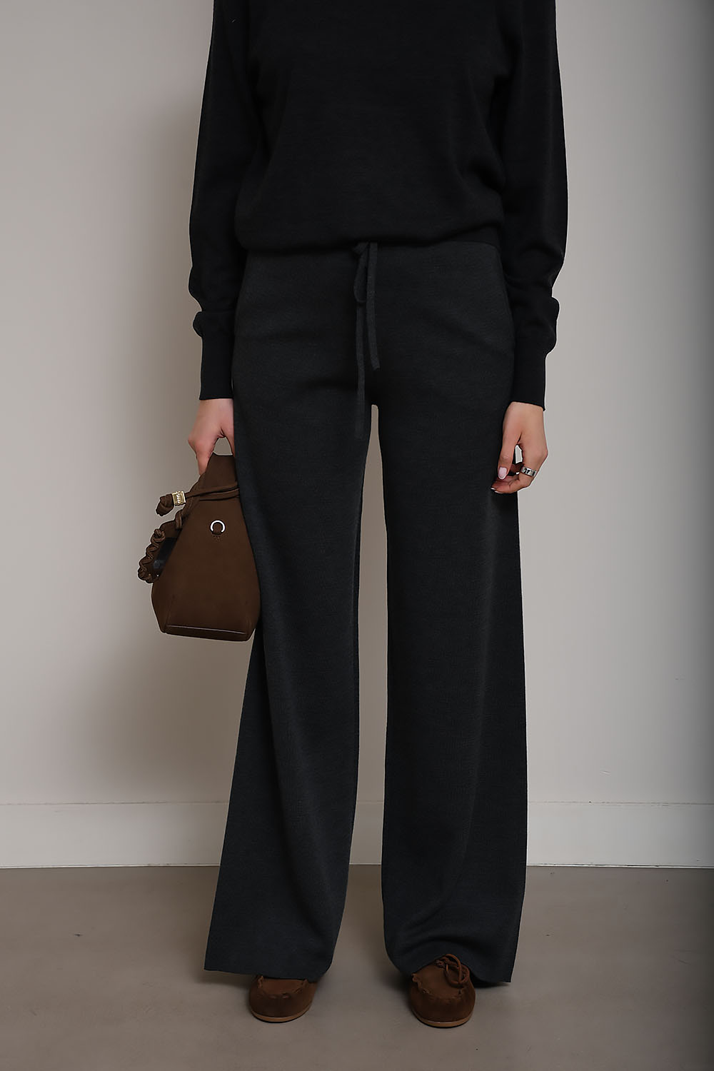 Wool knitted pants