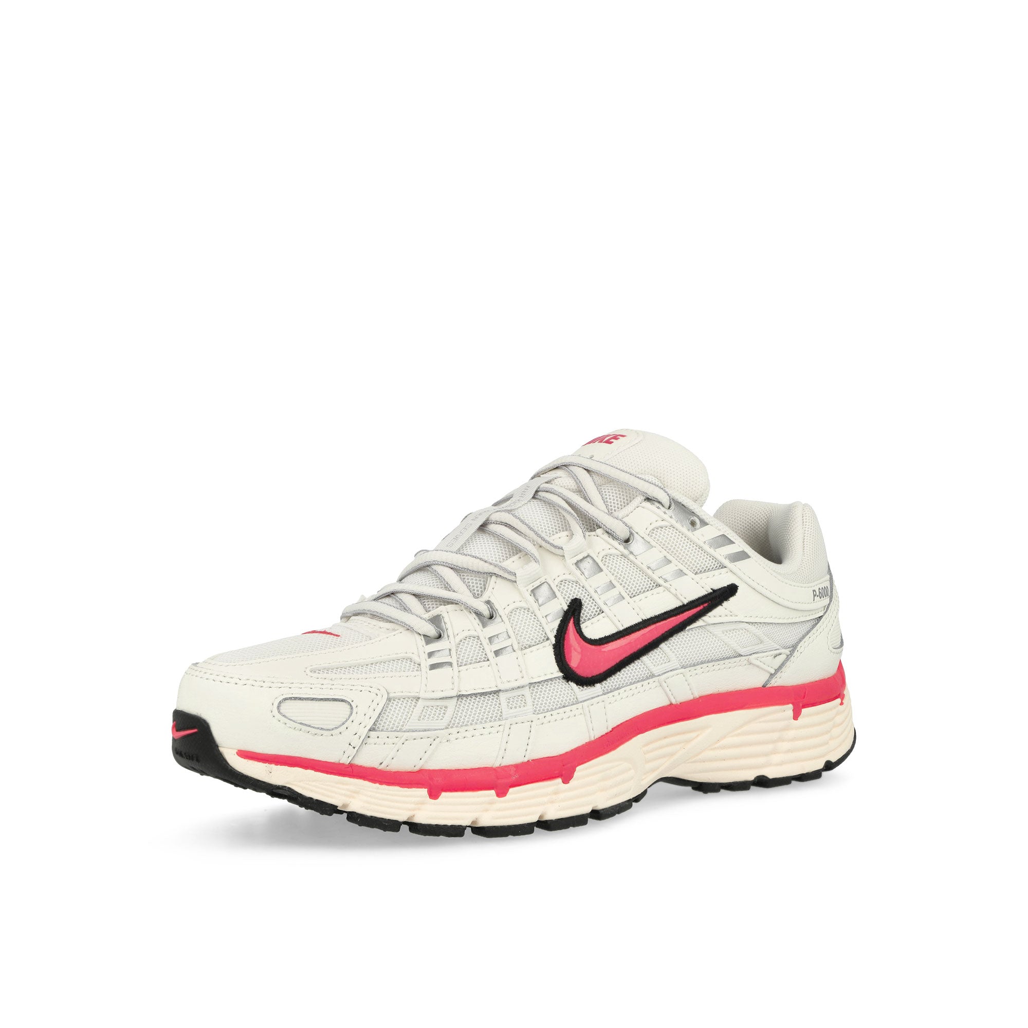Nike<br>W P-6000