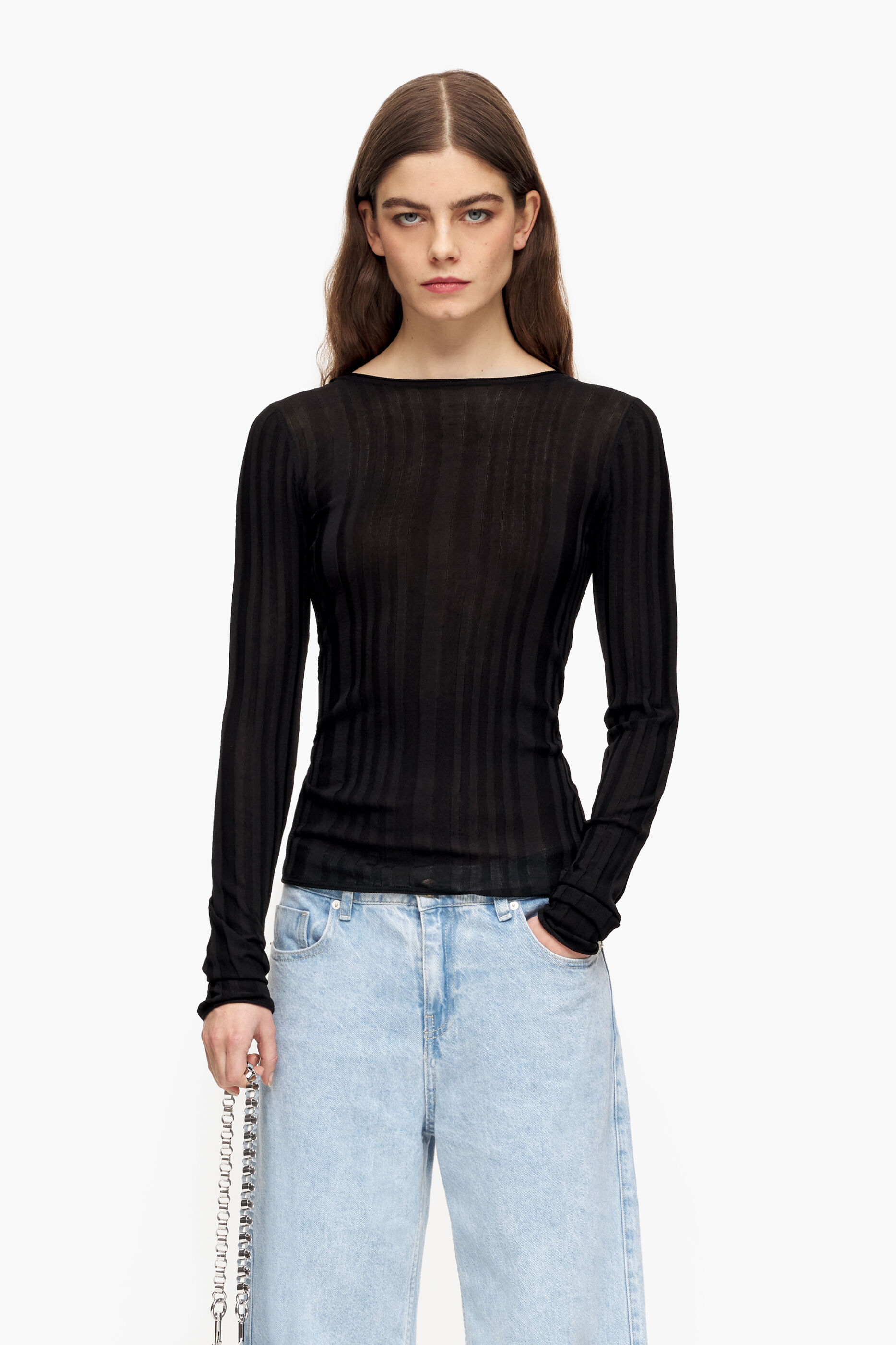 camisa preta justa