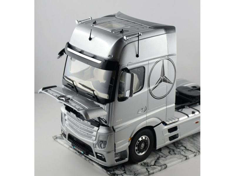 Italeri Bausatz Mercedes Benz Actros Giga Space 1:24 Kunststoff Modellbausatz