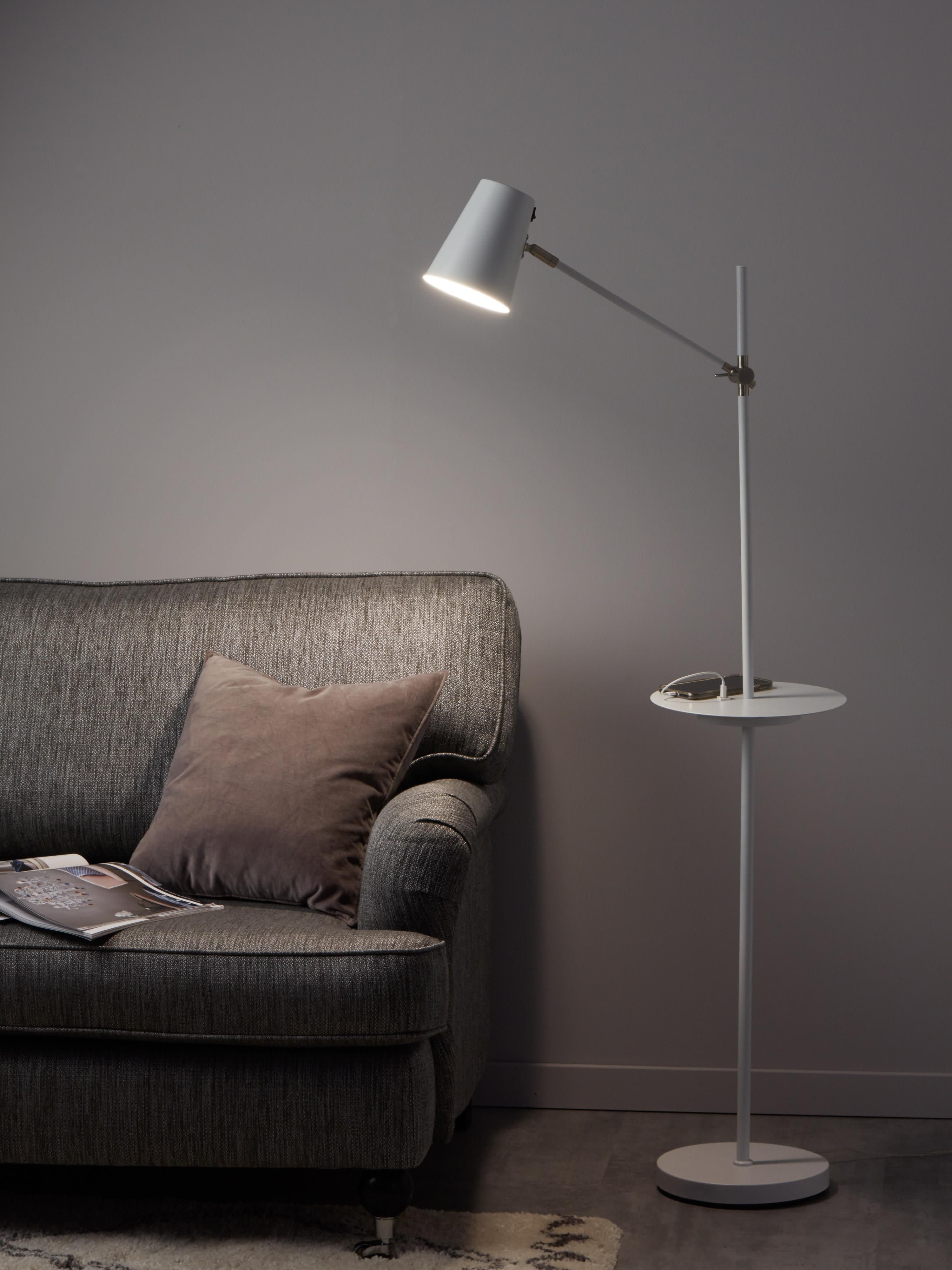 Leeslamp Linear met plank en oplader