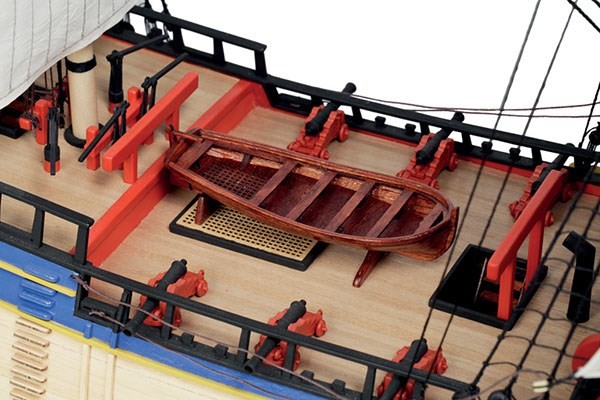 Billing Boats - HMS Endeavour 1:50 Wooden Hull - (437173)