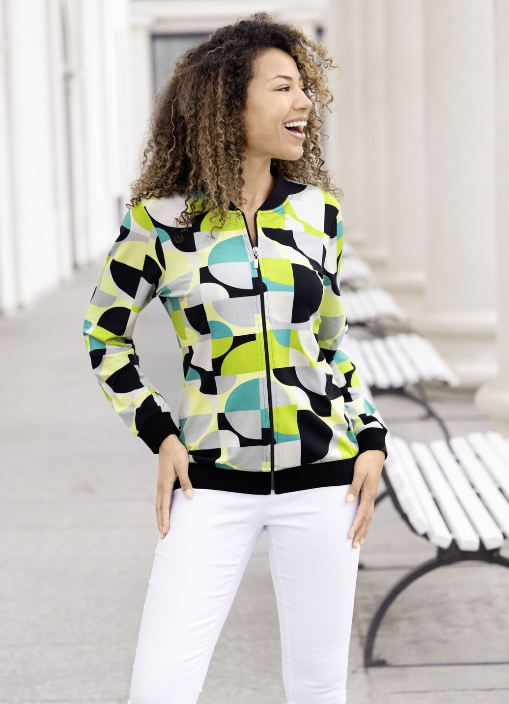 Blusenjacke mit tollem Druck