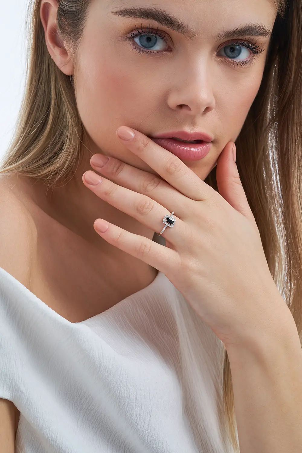 Ring - Black Elegance