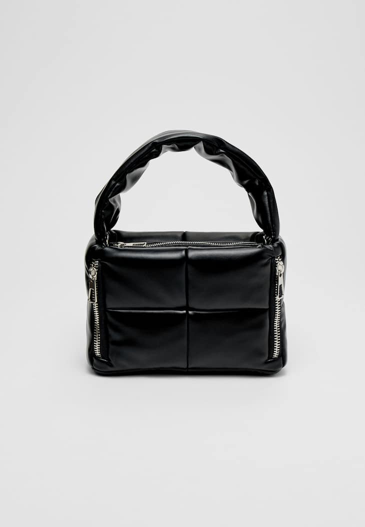 Bolsa transversal acolchoada estilo saco