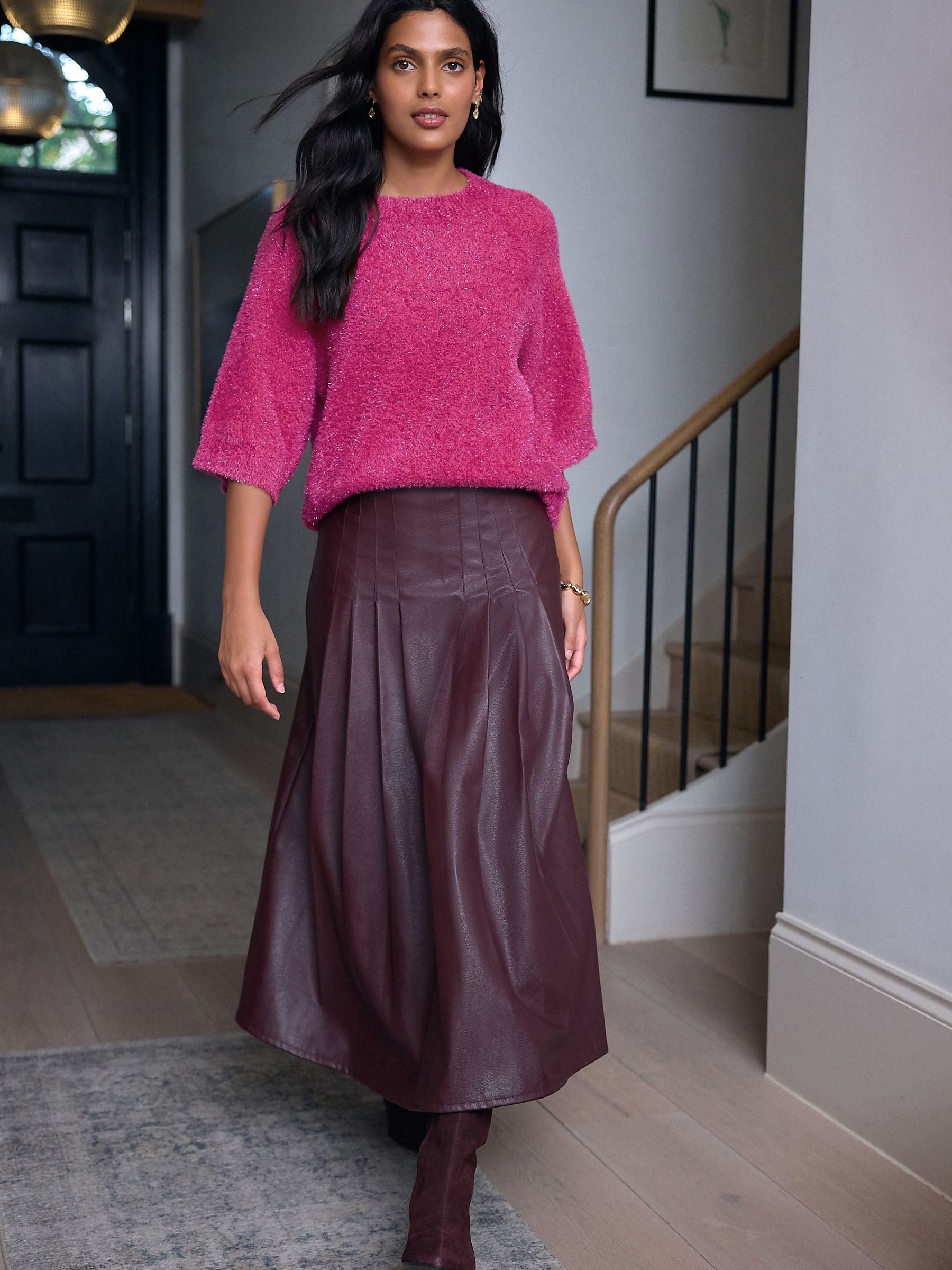 Bordeauxrood - Faux Leather Midi Kilt Skirt