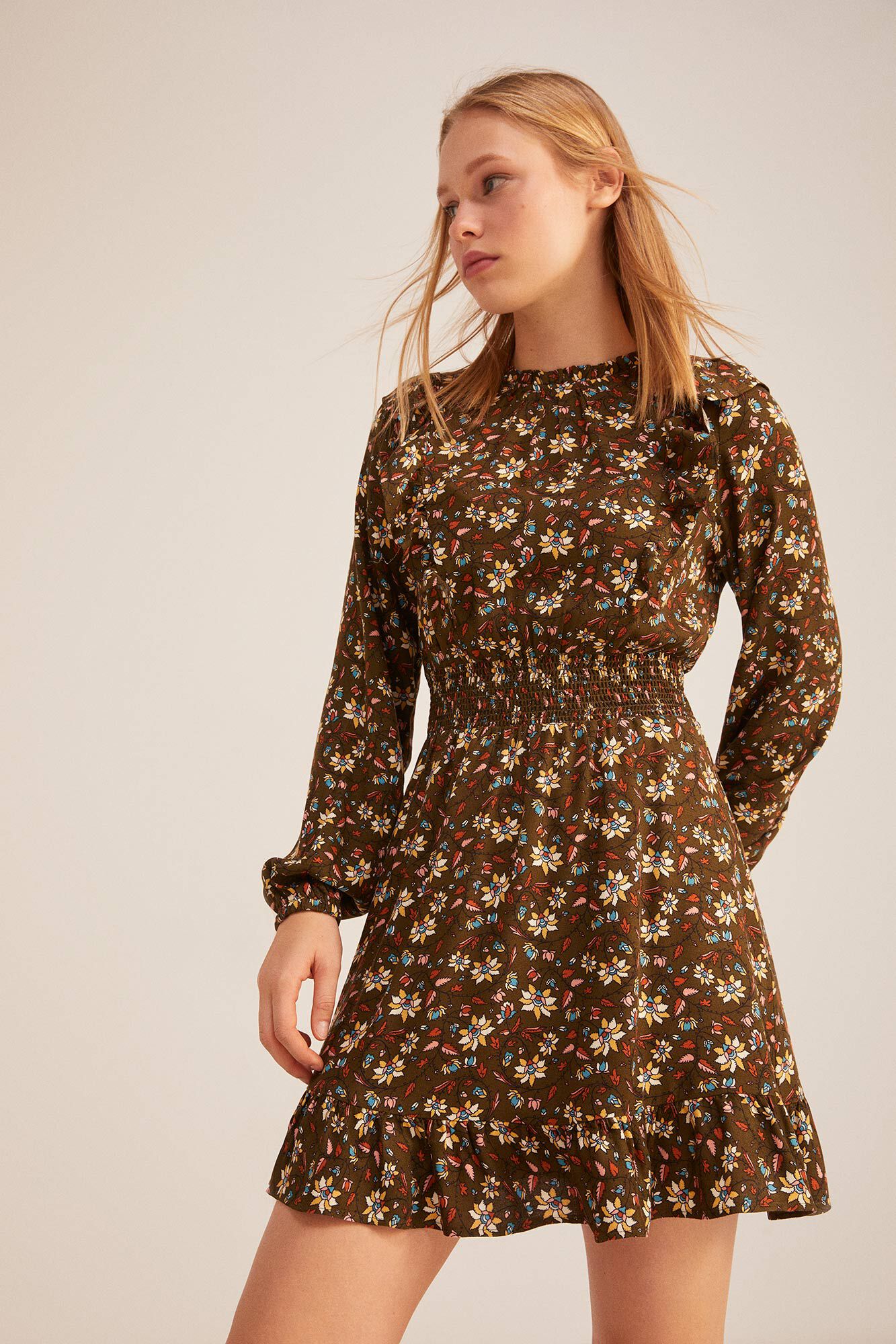Vestido curto Indiana Flower - cáqui claro