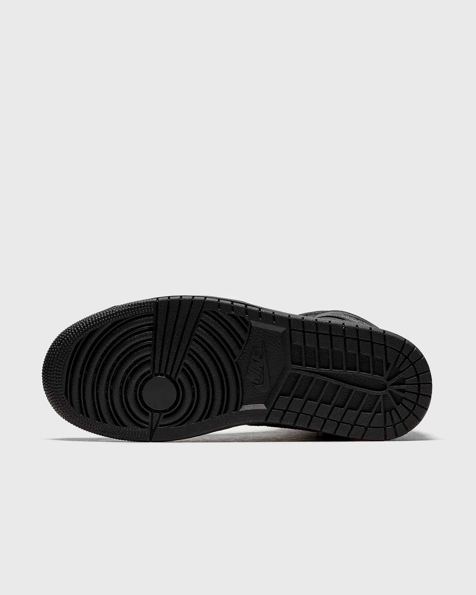 Jordan AIR JORDAN 1 MID TRIPLE BLACK
