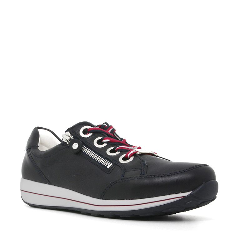 Ara Ollie | MARINE