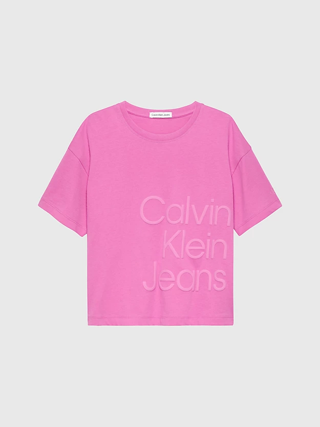 Camiseta com logo de corte quadrado