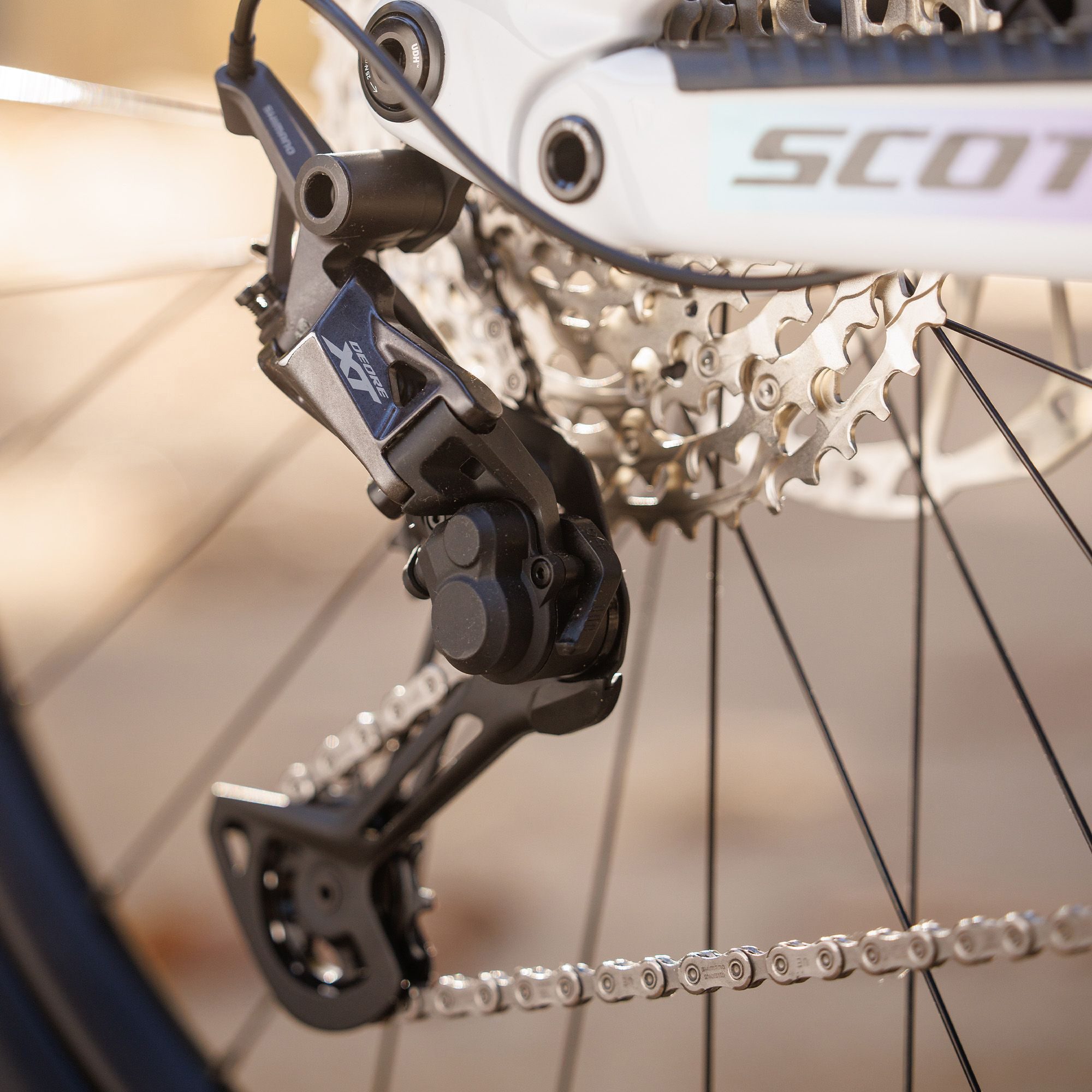 Scott Contessa Voltage eRIDE 900 Carbon E-MTB Fully Damen beluga grey