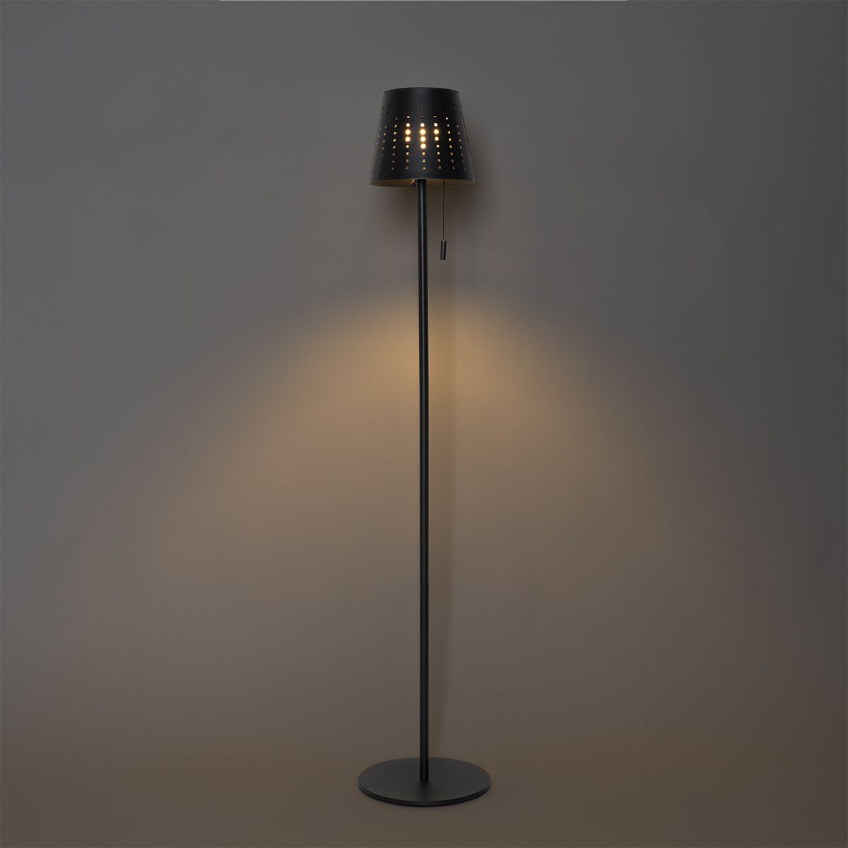 Buiten vloerlamp zwart incl. LED 3-staps dimbaar op solar - Ferre