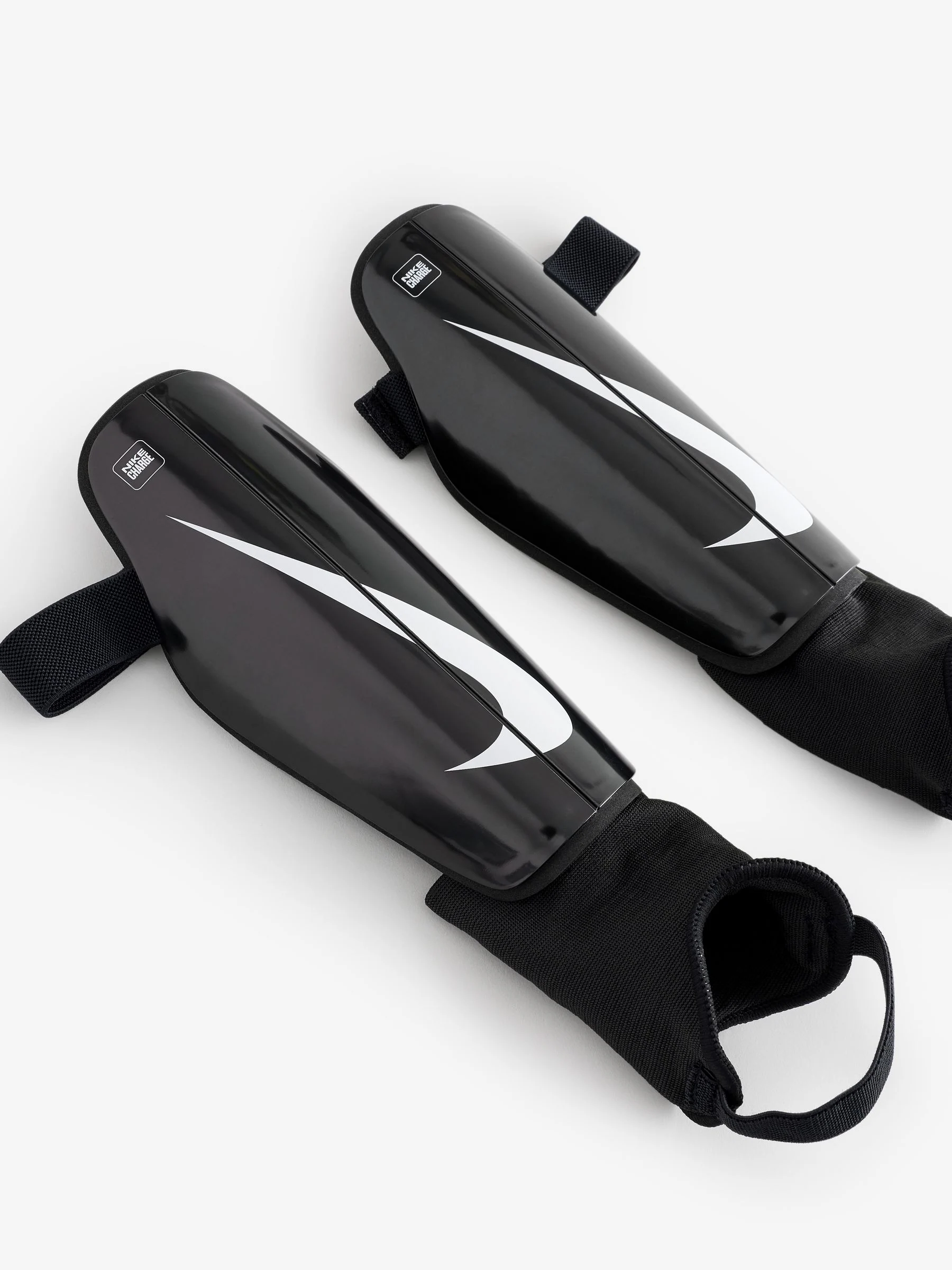Nike - Charge Soccer scheenbeschermers