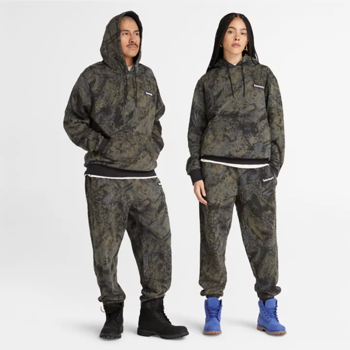 Moletom com capuz unissex estampado em camuflagem.